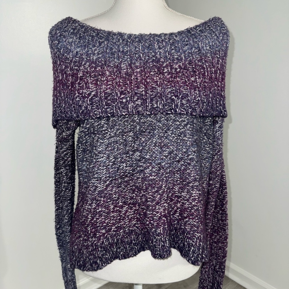 American Eagle Outfitters Women’s‎ Cropped Cowl Neck Sweater Ombré Purple Small